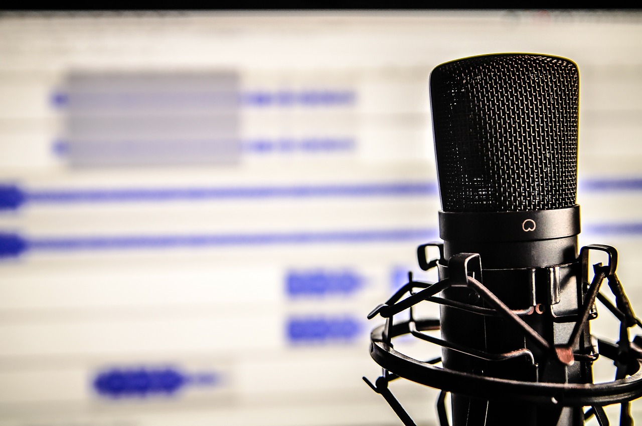7 of the Best Apps for Podcasts